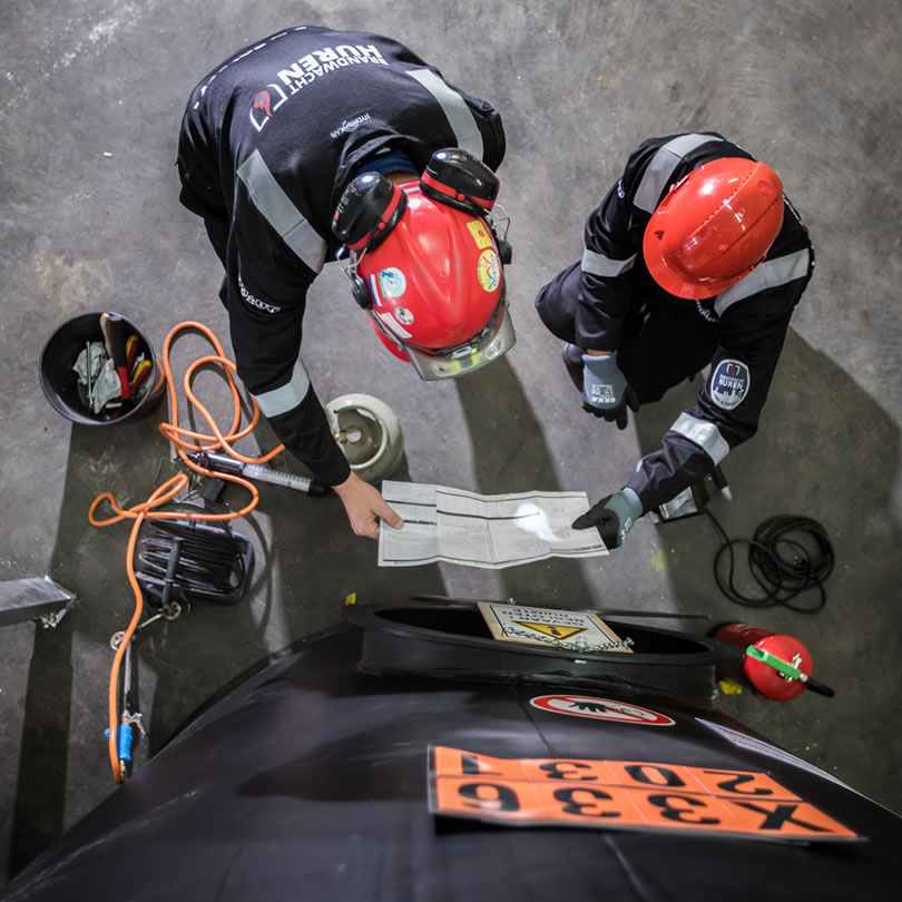 International Financial Controller