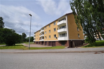 Bild 1. Lägenhet, Klosterbacken, Norberg 