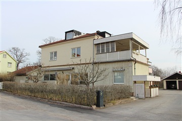 Bild 1. Lägenhet, Bisp Thomas Väg, Strängnäs 