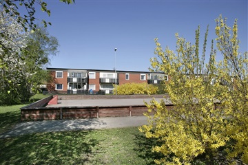 Bild 1. Lägenhet, Norrbackavägen, Märsta 