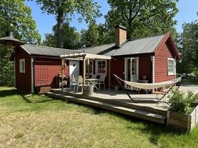 Photo 1. House, Backatorpsvägen, Kvicksund 