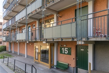 Bild 1. Lägenhet, Granängsvägen, Tyresö 