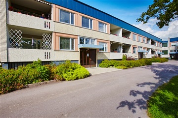 Bild 1. Lägenhet, Krongjutarvägen, Skultuna 