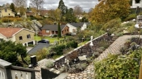 Bild 1. Hus/villa, Renvägen, Sävedalen 