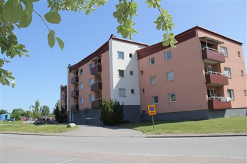 Bild 1. Lägenhet, Bofinkvägen, Hallstahammar