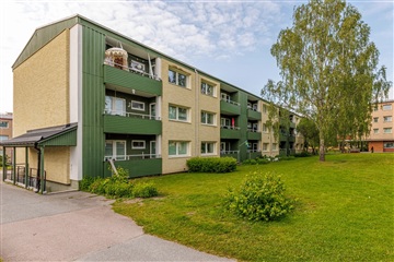 Bild 1. Lägenhet, Surbrunnsvägen, Hallstahammar 