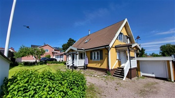 Bild 2. Hus/villa, , Enköping 