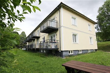 Bild 1. Lägenhet, Husåsvägen, Liden 