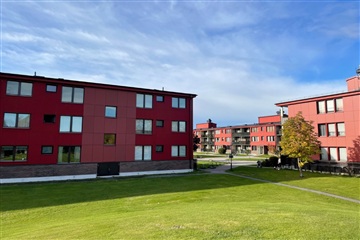 Bild 1. Lägenhet, Stationsvägen, Heby 