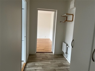 Bild 1. Lägenhet, Snevringevägen, Hallstahammar 