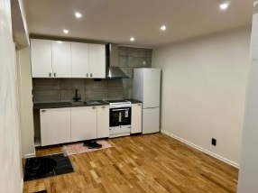 Photo 1. Room, Näverstigen, Tumba 