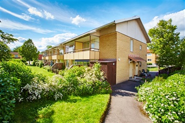 Bild 2. Lägenhet, Bankvägen, Skultuna 