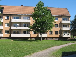 Bild 1. Lägenhet, Snevringevägen, Hallstahammar 
