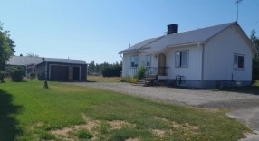 Photo 1. House, Älvvägen, Sangis 