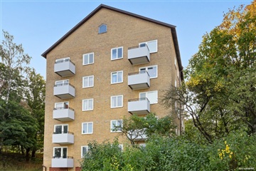 Bild 1. Lägenhet, Storgatan, Solna 