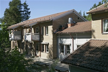 Bild 2. Lägenhet, Drottningvägen, Rosersberg 