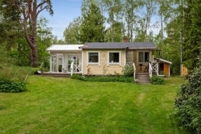 Photo 1. House, Enkärrsvägen, Ingarö 