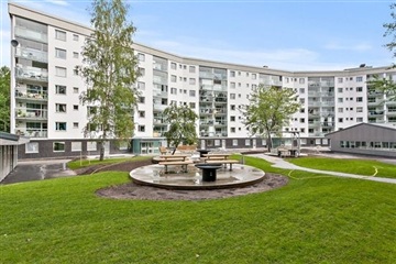 Bild 1. Lägenhet, Odlingsvägen, Tumba 