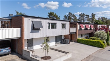 Photo 1. House, Skogstorpsvägen, Uddevalla 