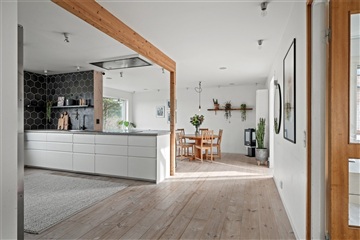 Photo 3. House, Skogstorpsvägen, Uddevalla 