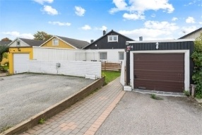 Bild 1. Hus/villa, Dyarnevägen, Bålsta 