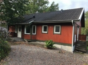 Photo 1. House, Sjöviksvägen, Rönninge 