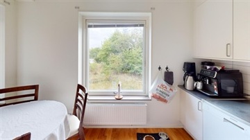 Bild 2. Lägenhet, Ribby Allé, Västerhaninge