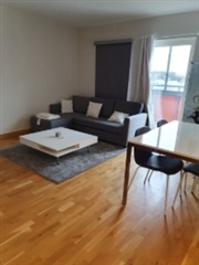 Bild 1. Rum, Valsta Gårdsväg, Märsta 