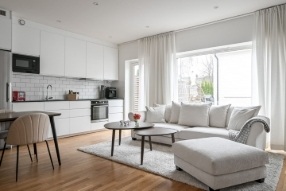 Photo 1. Apartment, Djupdalsvägen, Skogås 