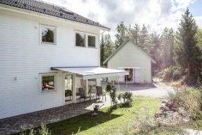 Bild 1. Hus/villa, Hamre, Knivsta 