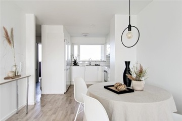 Bild 1. Lägenhet, Östra Torpavägen, Göteborg 