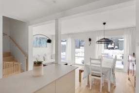 Photo 1. House, Oppgårdsvägen, Upplands Väsby 