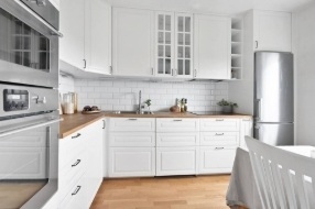 Bild 1. Rum, Reavägen, Järfälla 