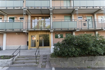 Bild 1. Lägenhet, Granängsvägen, Tyresö 