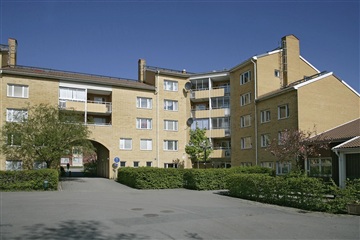 Bild 1. Lägenhet, Vänortsringen, Märsta 