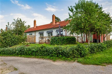 Bild 1. Lägenhet, Linnébacken, Strömsholm 