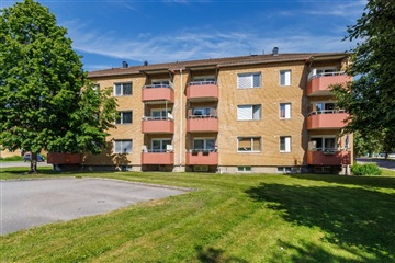 Bild 1. Lägenhet, Trädgårdsgatan, Hallstahammar 