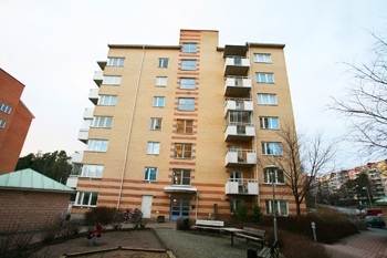 Bild 1. Lägenhet, Armborstvägen, Sollentuna 