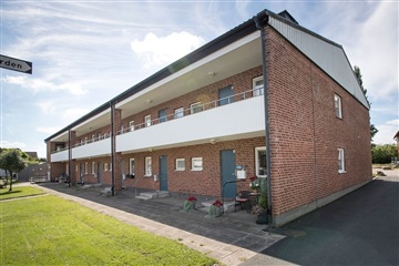 Bild 1. Lägenhet, Kristianstadsvägen, Broby 