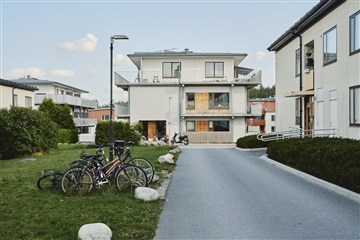 Bild 1. Lägenhet, Wrangels Väg, Ekerö 