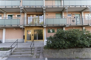 Bild 1. Lägenhet, Granängsvägen, Tyresö 