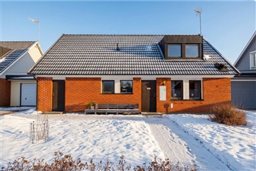 Bild 2. Hus/villa, GUSTAV VASAS VÄG, Laxå 