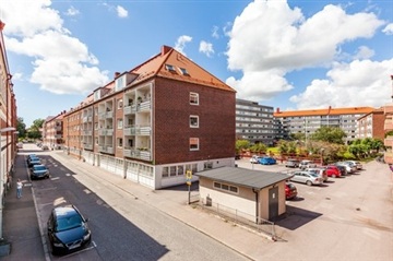 Bild 1. Lägenhet, Stenvinkelsgatan, Halmstad 