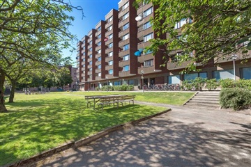 Bild 1. Lägenhet, Slottsgatan, Norrköping 