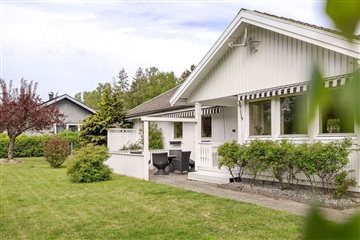 Bild 5. Hus/villa, Roddarevägen, Kalmar 