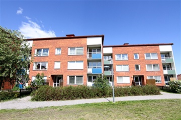 Bild 1. Lägenhet, Midälvavägen, Sundsvall 