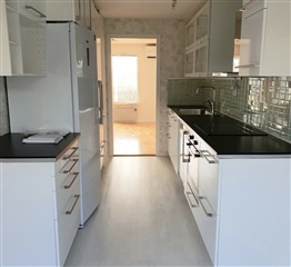 Bild 8. Hus/villa, Målarvägen, Bro 