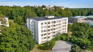 Bild 1. Lägenhet, Vallhornsvägen, Skogås 