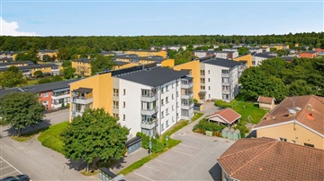 Bild 1. Lägenhet, Björnvägen, Västerhaninge 