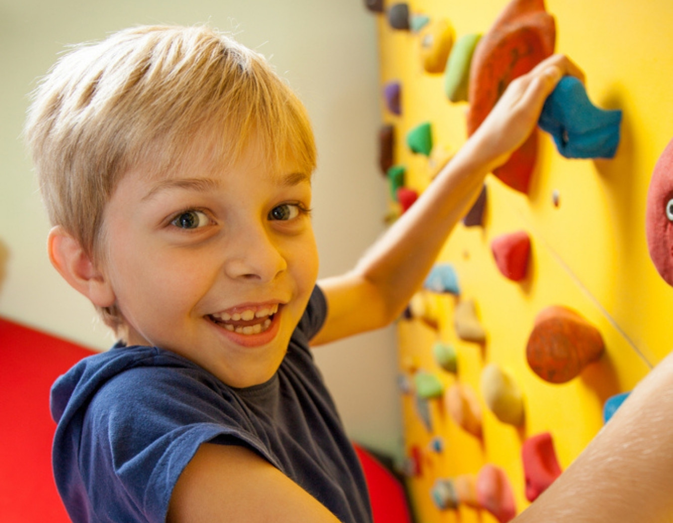 Hoch hinaus – Eine Kletterwand für das SOS-Kinderdorf Essen